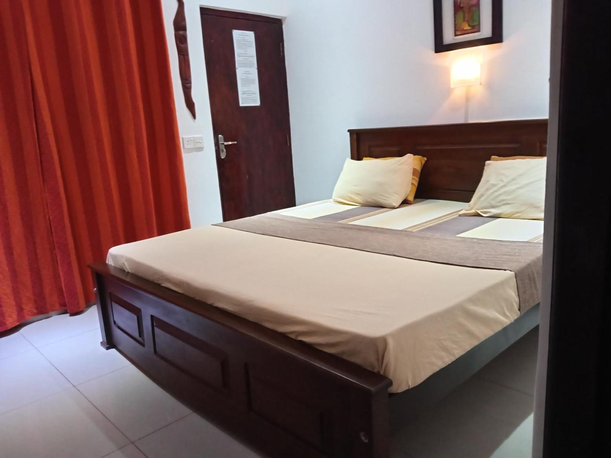 Vidisa Villas Hikkaduwa Buitenkant foto